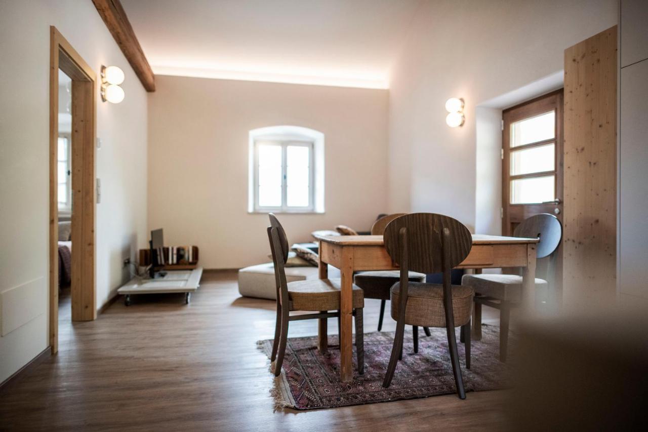 Apartamento Weingut Kornell - Schafferhaus Cosmas Und Zeder Terlano Exterior foto