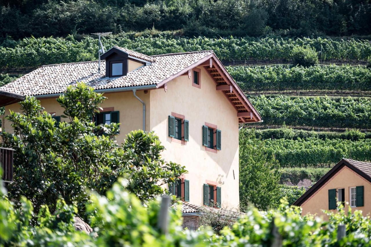 Apartamento Weingut Kornell - Schafferhaus Cosmas Und Zeder Terlano Exterior foto